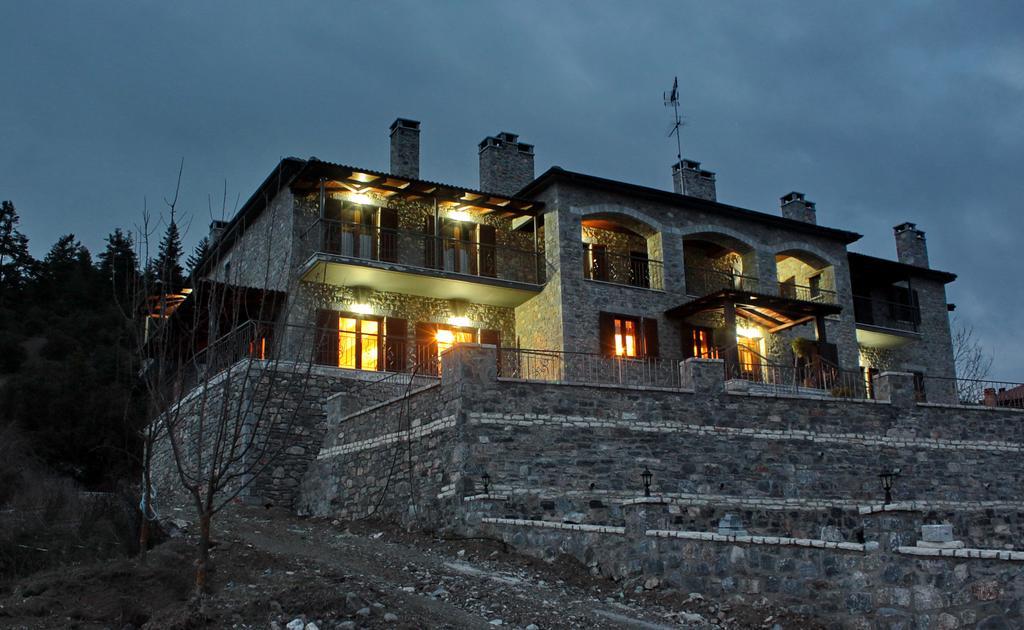 Thisoa Hotel Karkaloú Exterior foto
